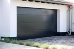 &Agrave; Hayange, une porte de garage sur-mesure s'adapte &agrave; toute ouverture